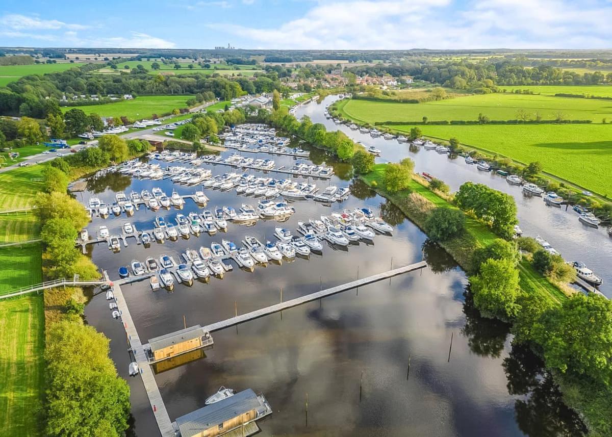 York Marina Hotel Naburn Exterior photo